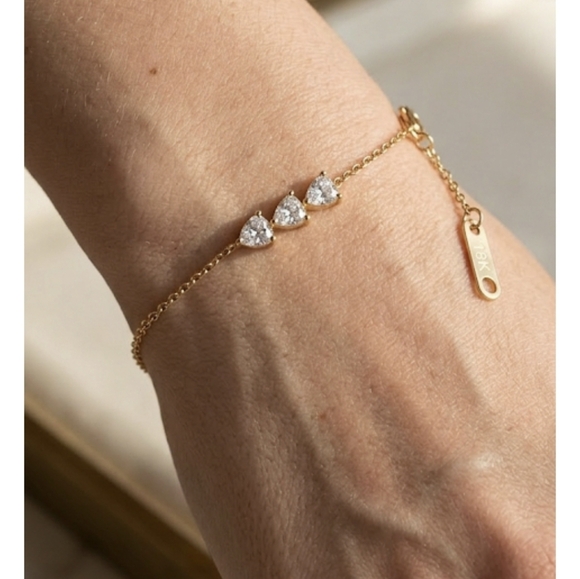 local Jewelry - 18k Gold/CZ bracelet